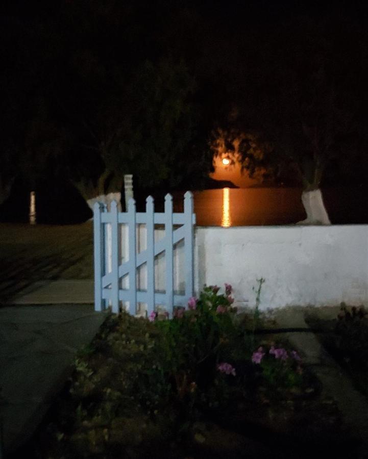 Galazio Seaside Apartments Livadakia 외부 사진