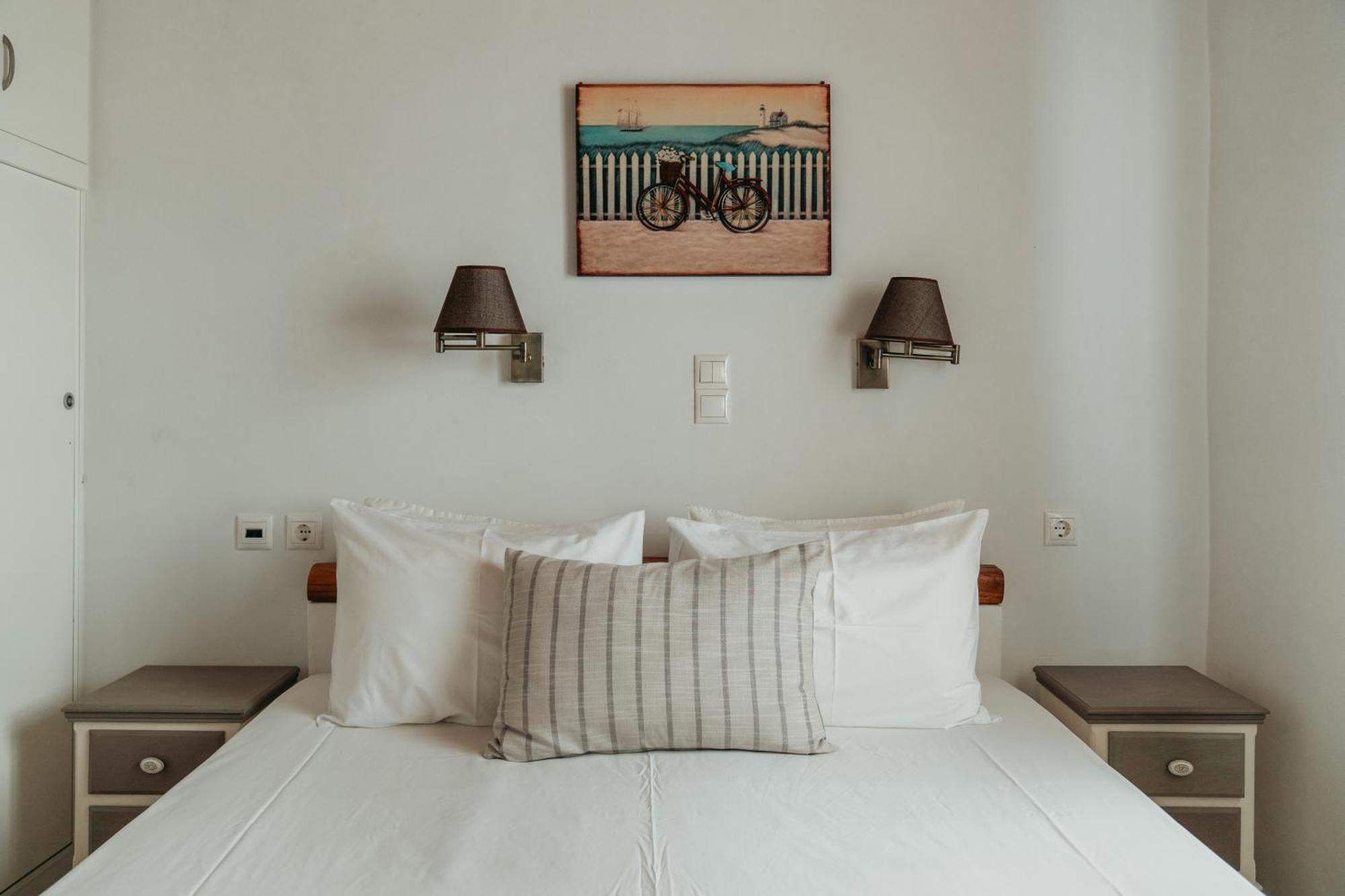 Galazio Seaside Apartments Livadakia 외부 사진
