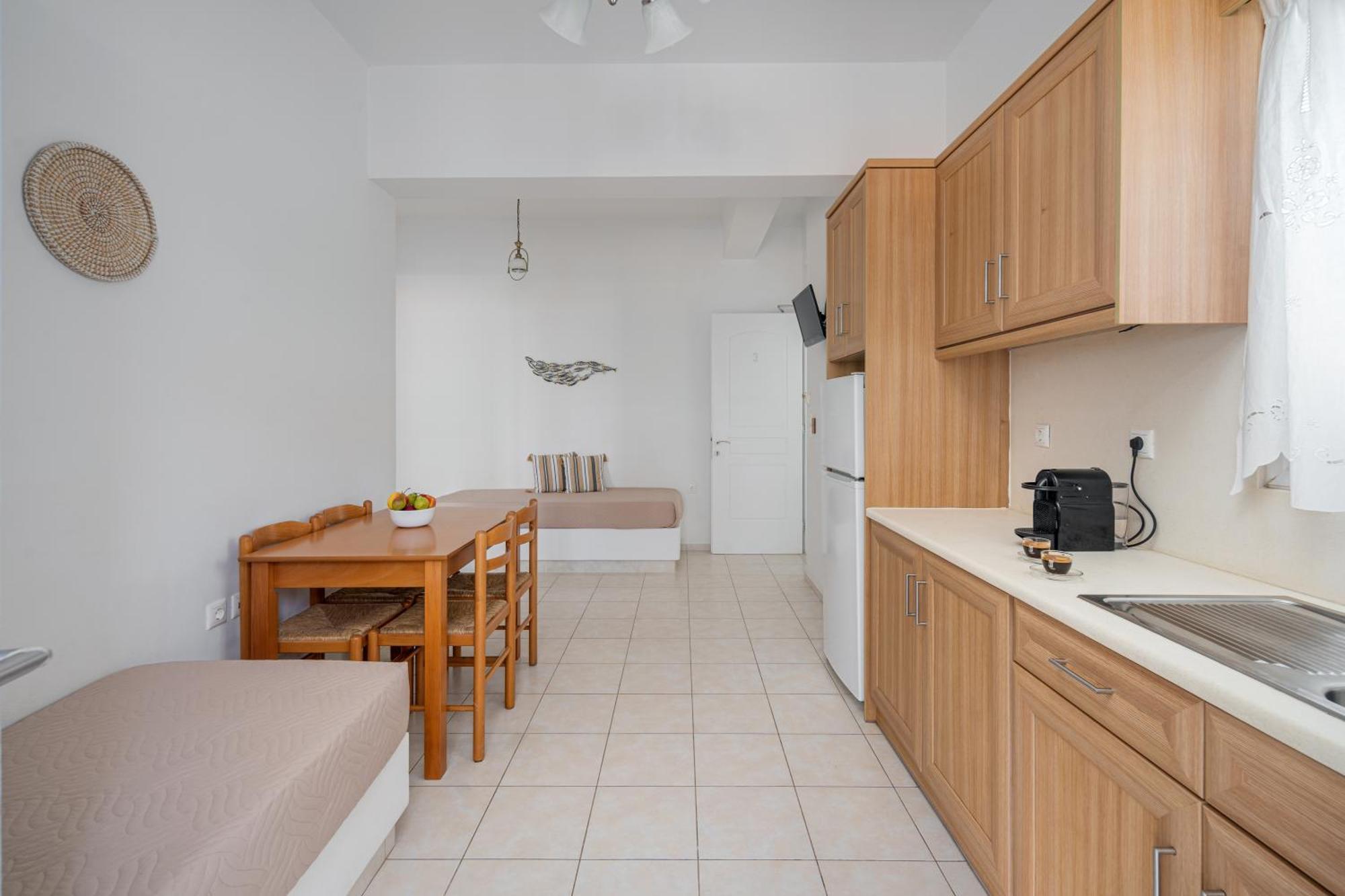 Galazio Seaside Apartments Livadakia 객실 사진